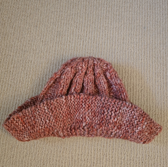 Vintage Granny Knit Pink Bucket Hat - Picture 2 of 4